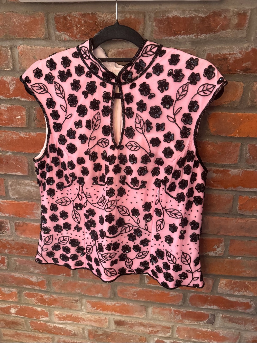 Sean Collection Pink Silk Beaded Top Keyhole Neck Floral